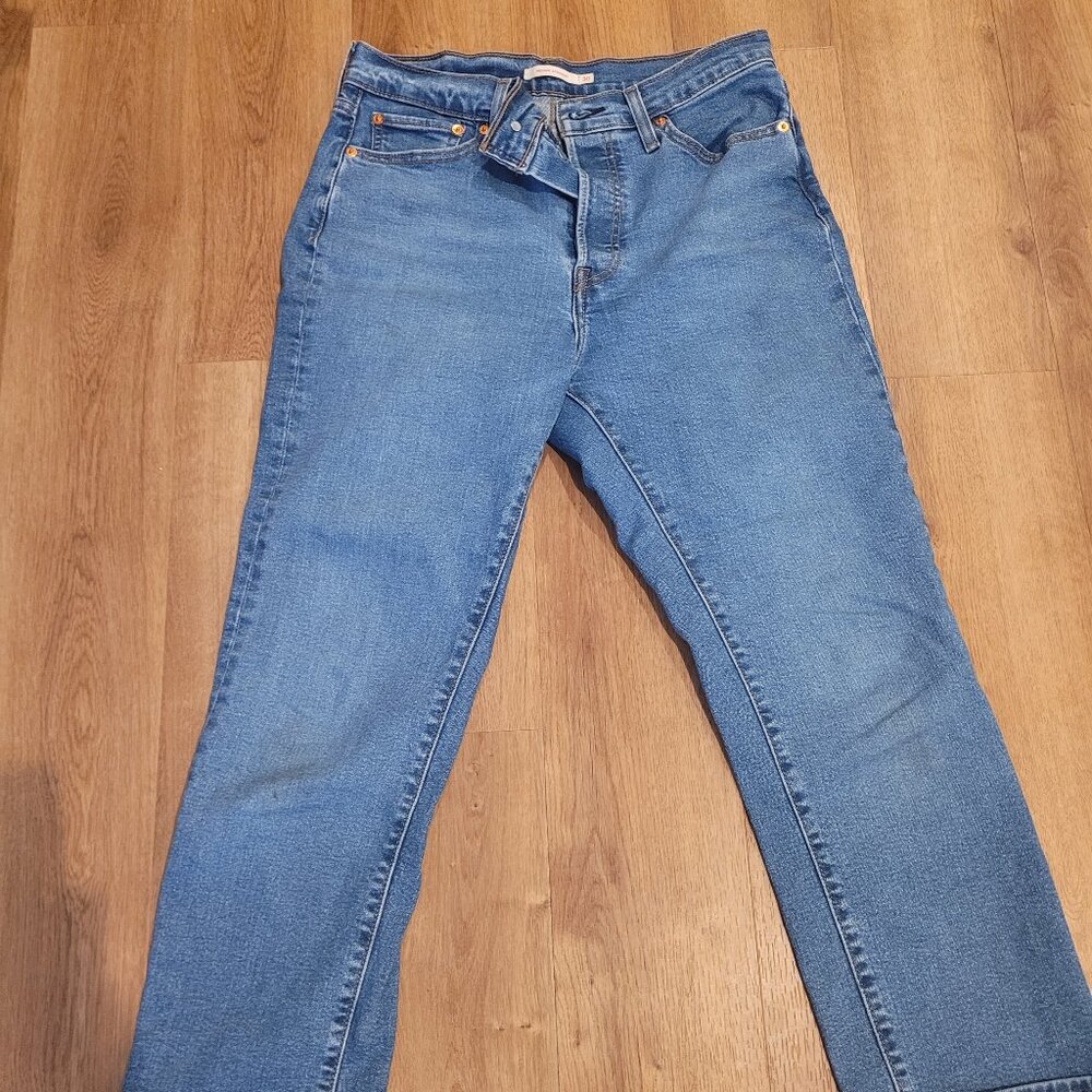 Levi Wedgie Straight Leg Jeans Size 10